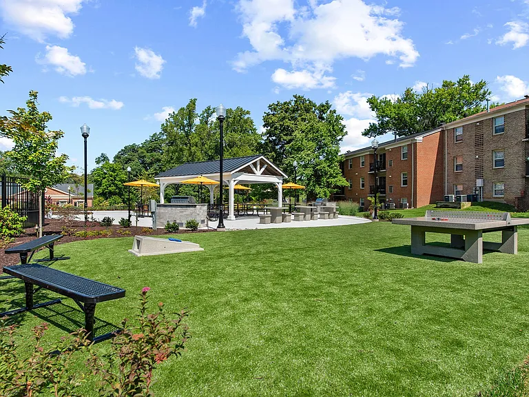 Courthouse Square Apartments — Photo 18