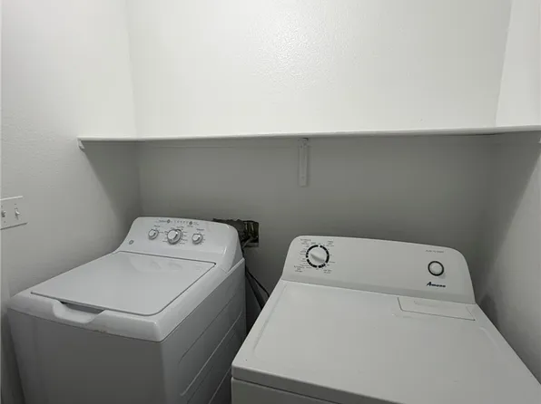 2561 Rosy Sunrise St, Las Vegas, NV 89142