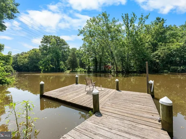 31923 River Park Rd, Millington, MD 21651