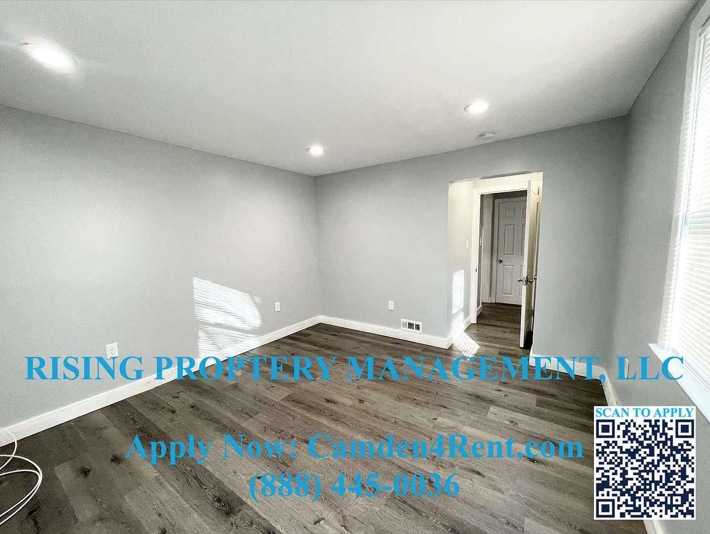1538 Bradley Avenue — Photo 2