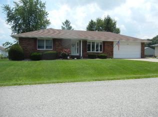 1308 Ivy St, Macon, MO 63552