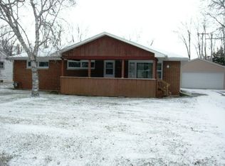 1651 Plank Rd, Menasha, WI 54952