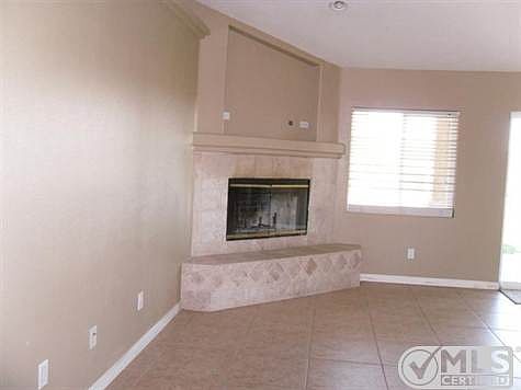 Lovely large tiled living room