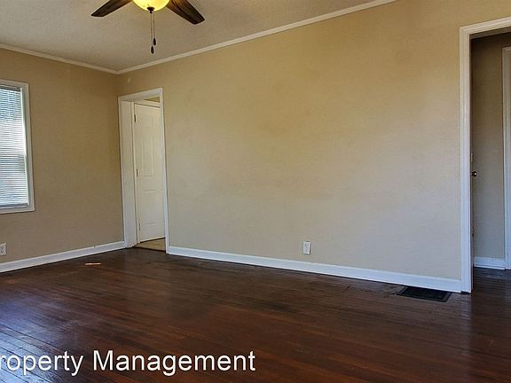 2nd image of 2816 S Taft Ave