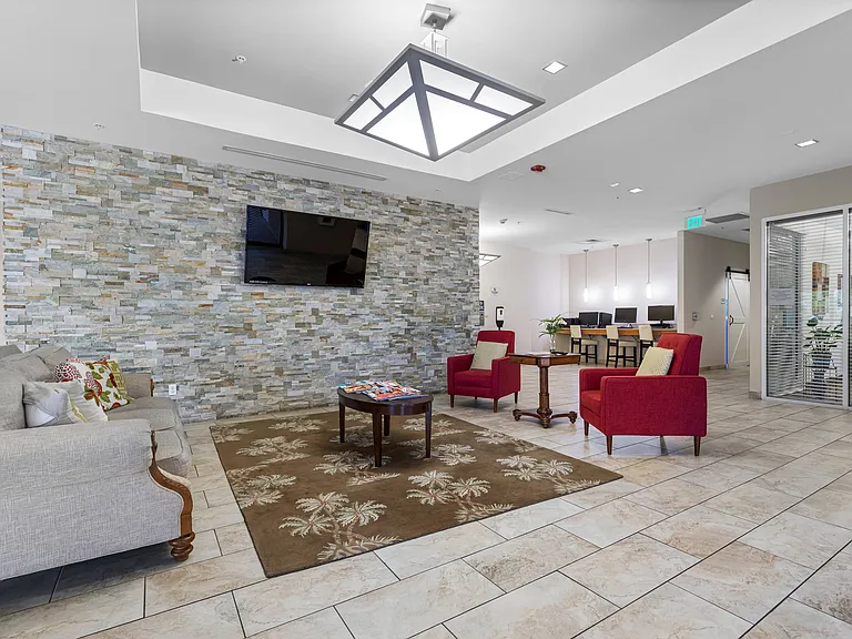 Evernia Place — Photo 12