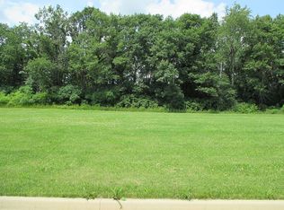 972 Pine Ridge Ct, Brownsville, WI 53006