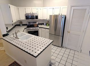 4417 Fair Stone Dr APT 104, Fairfax, VA 22033