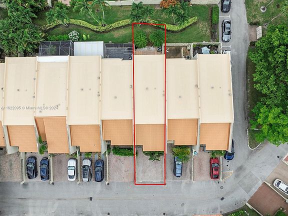 2nd image of 741 E Coco Plum Cir APT 6
