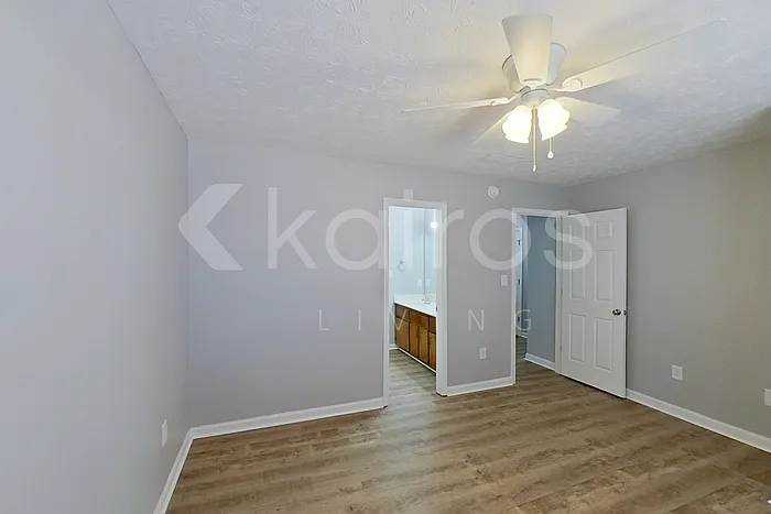 168 Deer Pkwy — Photo 12