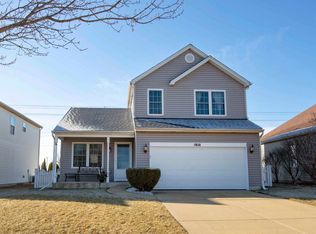 5818 Emerald Pointe Dr, Plainfield, IL 60586