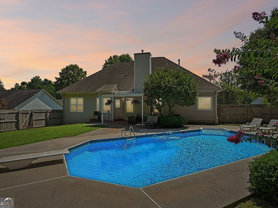 1st image of 7590 Golden Sands Dr