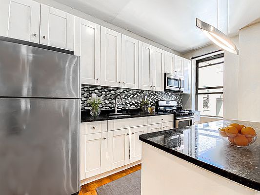 2nd image of 645 W 160th St APT 6E
