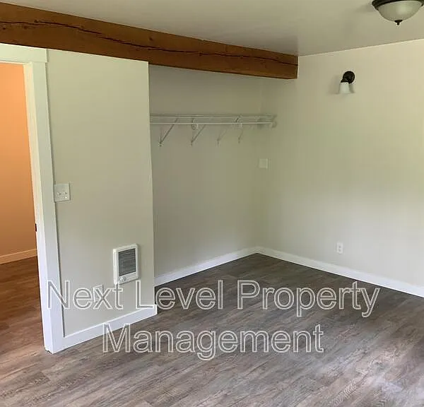 217 Lake Blaine Dr #G — Photo 4