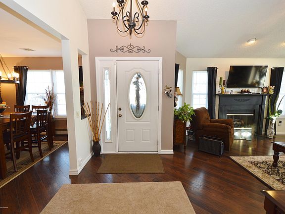 4th image of 54 Stockport Dr