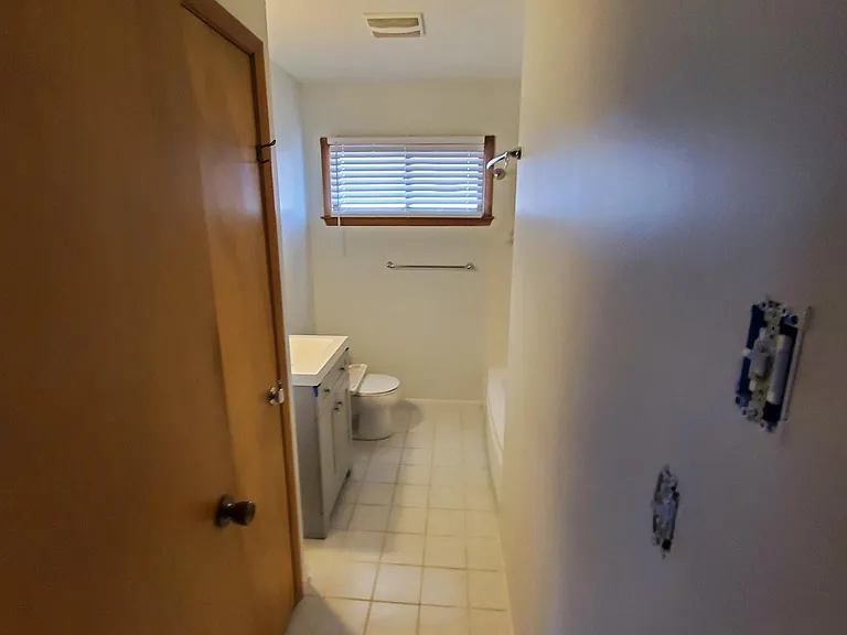 3737 N Morris Blvd — Photo 4