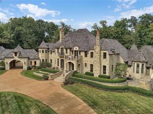 9847 Litzsinger Rd, Saint Louis, MO 63124