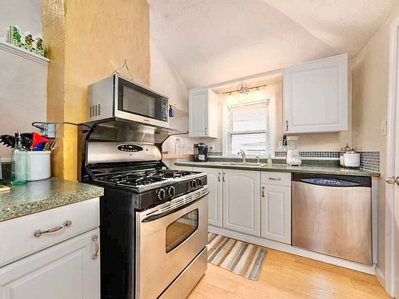 3rd image of 18 Plum Island Blvd #1