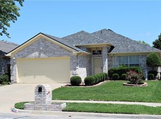 515 Cross Cut Dr, Arlington, TX 76018