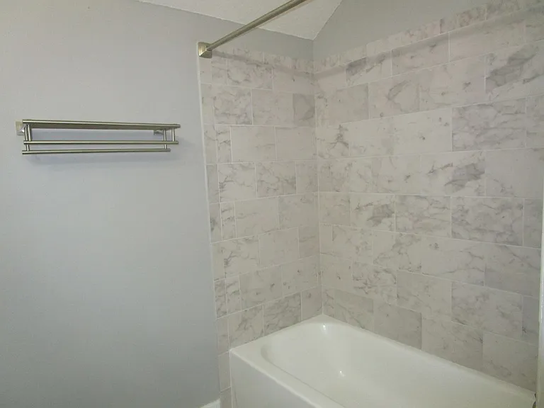 6202 Gannetdale Dr — Photo 17