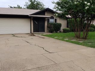 3709 Finley Rd, Irving, TX 75062