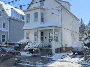 8 Gibbens St UNIT 1, Somerville, MA 02143