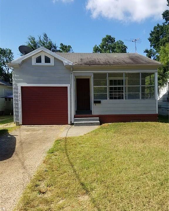 1st image of 3039 Fulton St