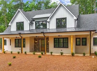 225 Laurel Place Dr, Cornelia, GA 30531