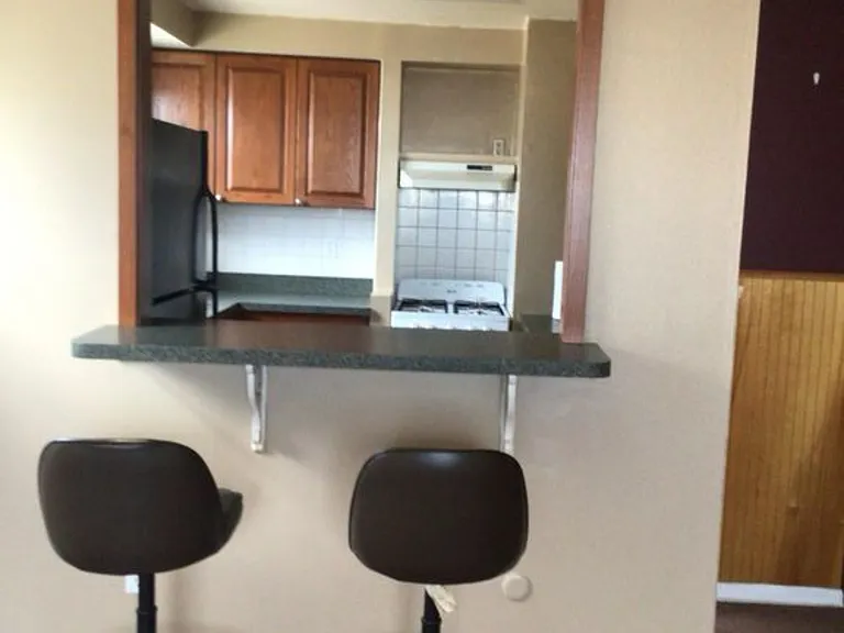 3302 Primrose Rd #2 — Photo 2