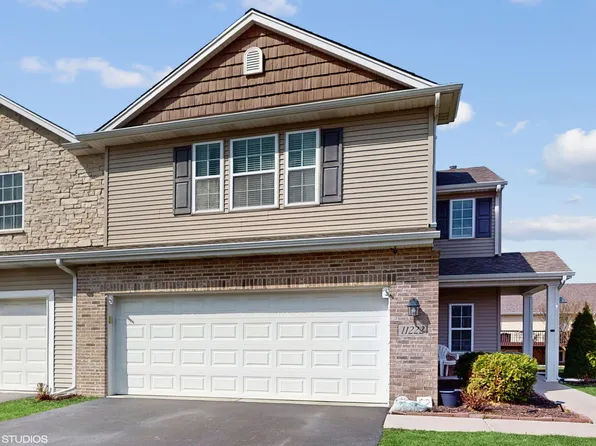 11222 Putnam Dr, Winfield, IN 46307