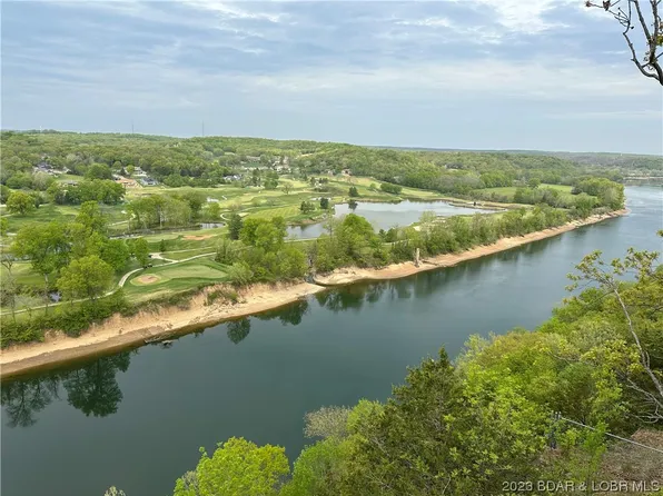 139 Highway D, Kaiser, MO 65047