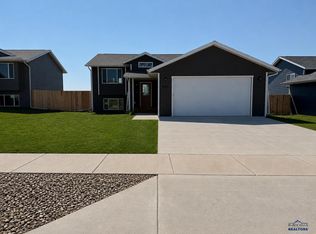 445 Yelner Dr, Box Elder, SD 57719
