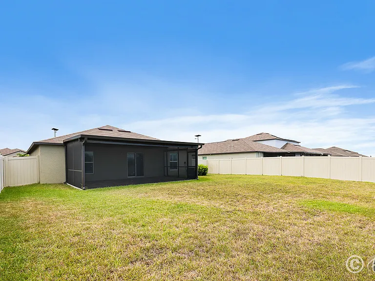 15430 Miller Creek Dr — Photo 29