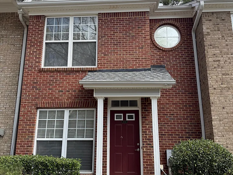 2034 Austin Park Cir — Photo 13