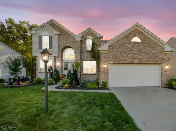 5068 Walden Ln, Brunswick, OH 44212