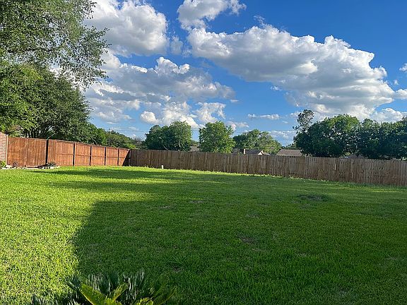 2nd image of 10726 Bayou Place Ct