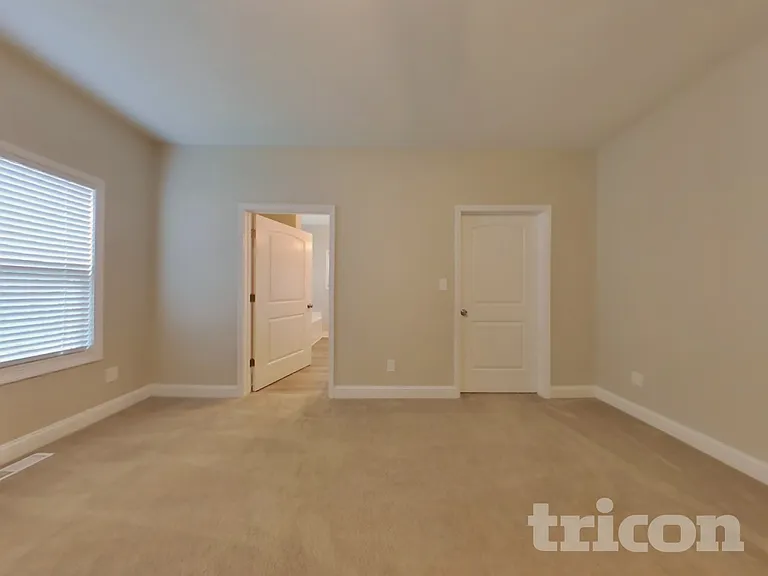 124 Kings Crossing Ct — Photo 8