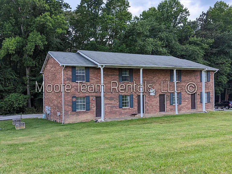 2168 Howard Gap Rd #10 — Photo 10