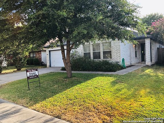 2nd image of 10410 Westfield Pl