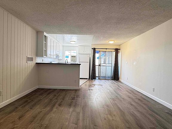 2nd image of 18530 Hatteras St Unit 330