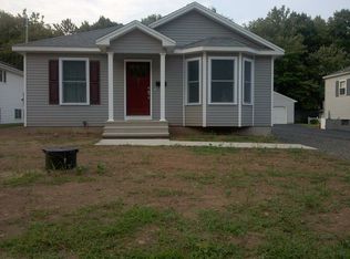 20 Cianci Ave, Plainville, CT 06062