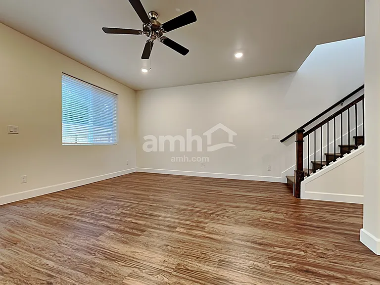 9280 Shootingstar St — Photo 3