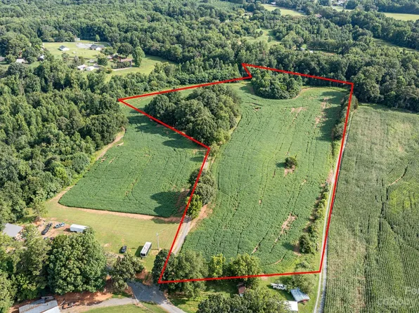 11631 Bridle Rd, Stanfield, NC 28163