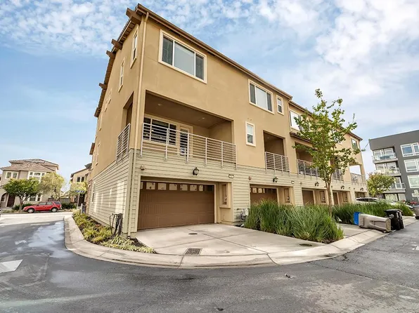 809 Blue Opal Dr, San Jose, CA 95123