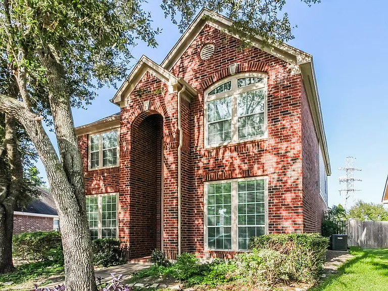 2804 Creek Bend Dr — Photo 5