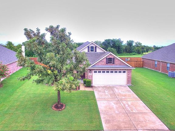 3rd image of 1805 Havenbrook Dr
