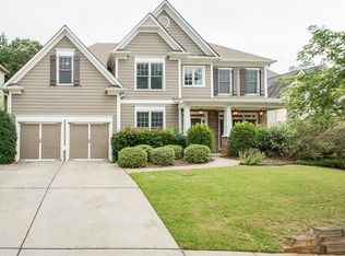 3725 Suwanee Mill Dr, Buford, GA 30518