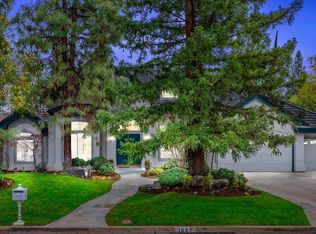 1687 E Castlebrook Dr, Fresno, CA