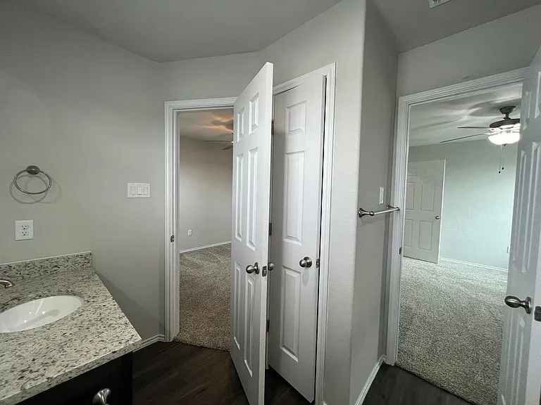 3403 Haylee Grace Pl — Photo 18