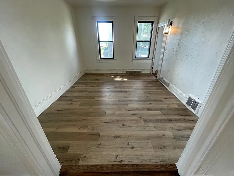 2037 Wiemann Ave — Photo 18