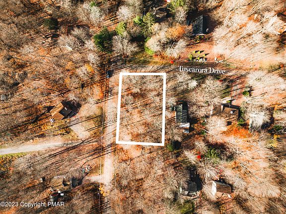 3rd image of 23 Tuscarora Dr